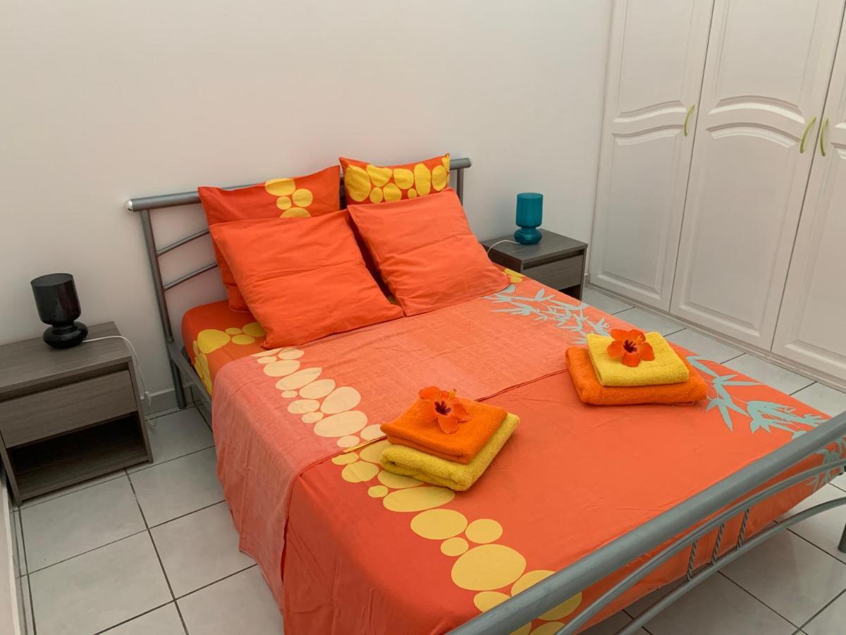 Ferienwohnung Les Pommes Lianes Deshaies Exterior foto